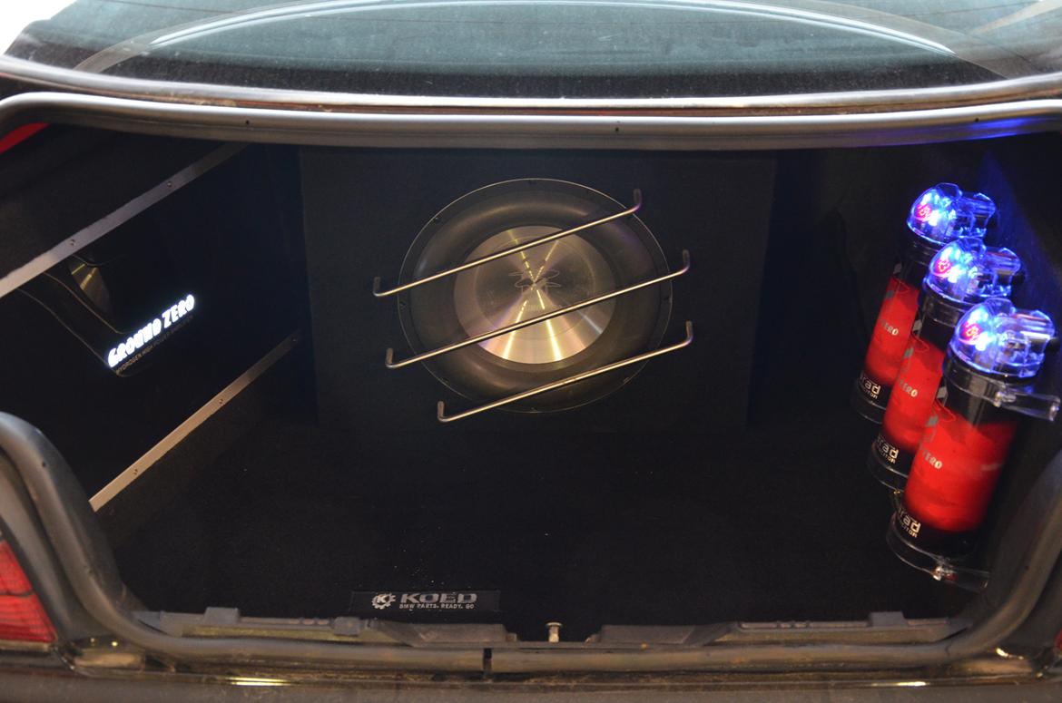 BMW E36 325i Coupé - Et enkelt billede af opsætningen af mit Ground Zero anlæg! billede 20