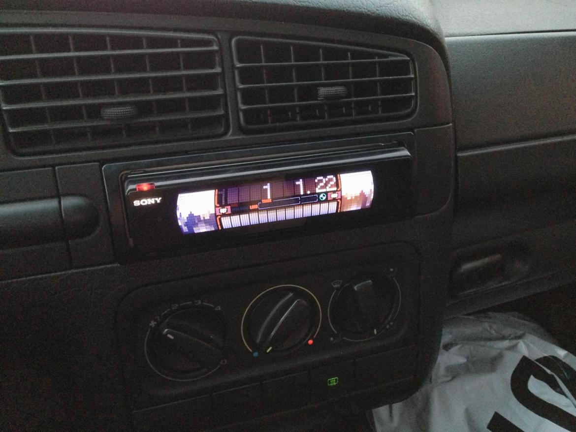 VW Golf III billede 14