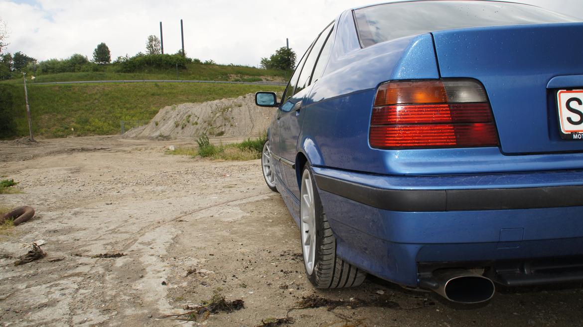 BMW E36 318iS billede 4