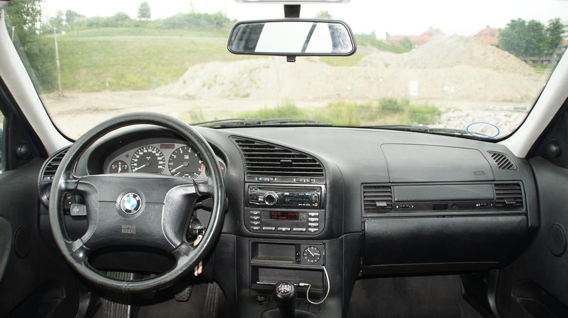 BMW E36 318iS billede 8