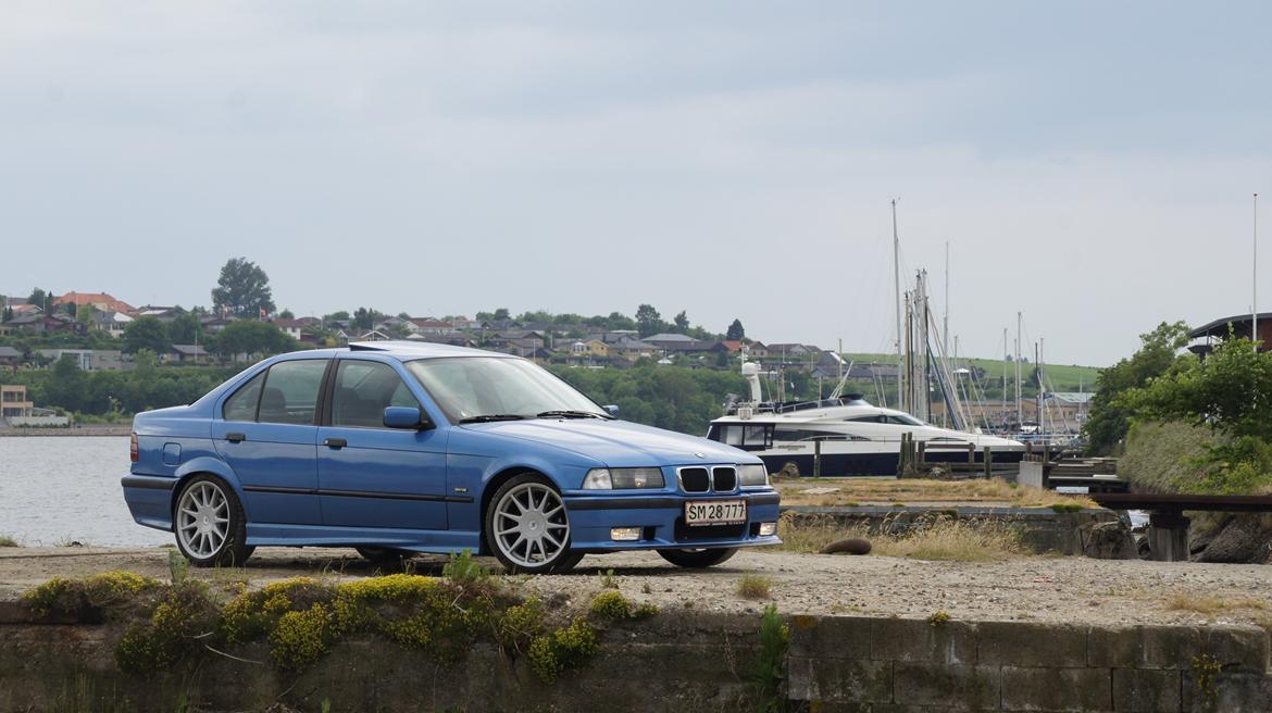 BMW E36 318iS billede 15