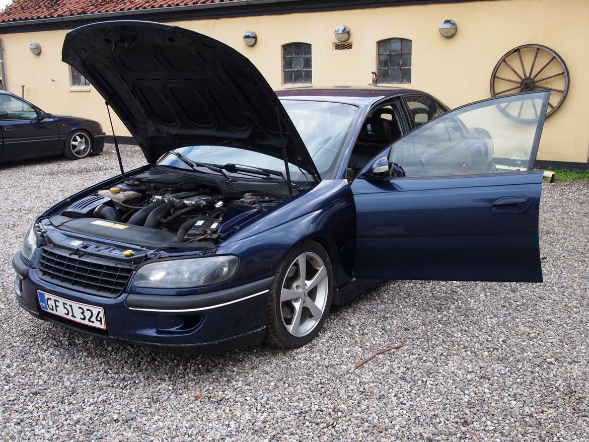 Opel omega billede 4