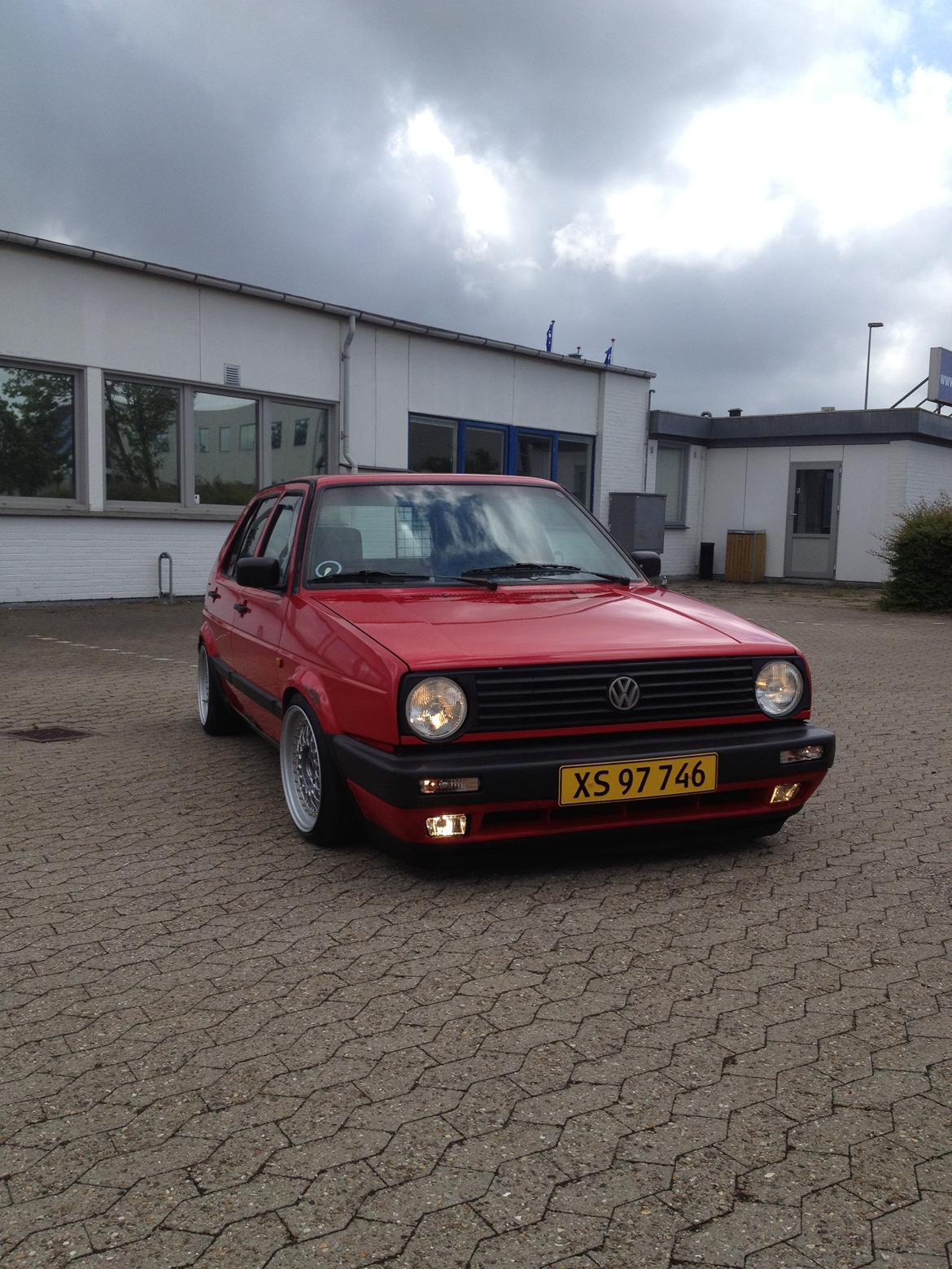 VW Golf II TD. > SOLGT billede 2