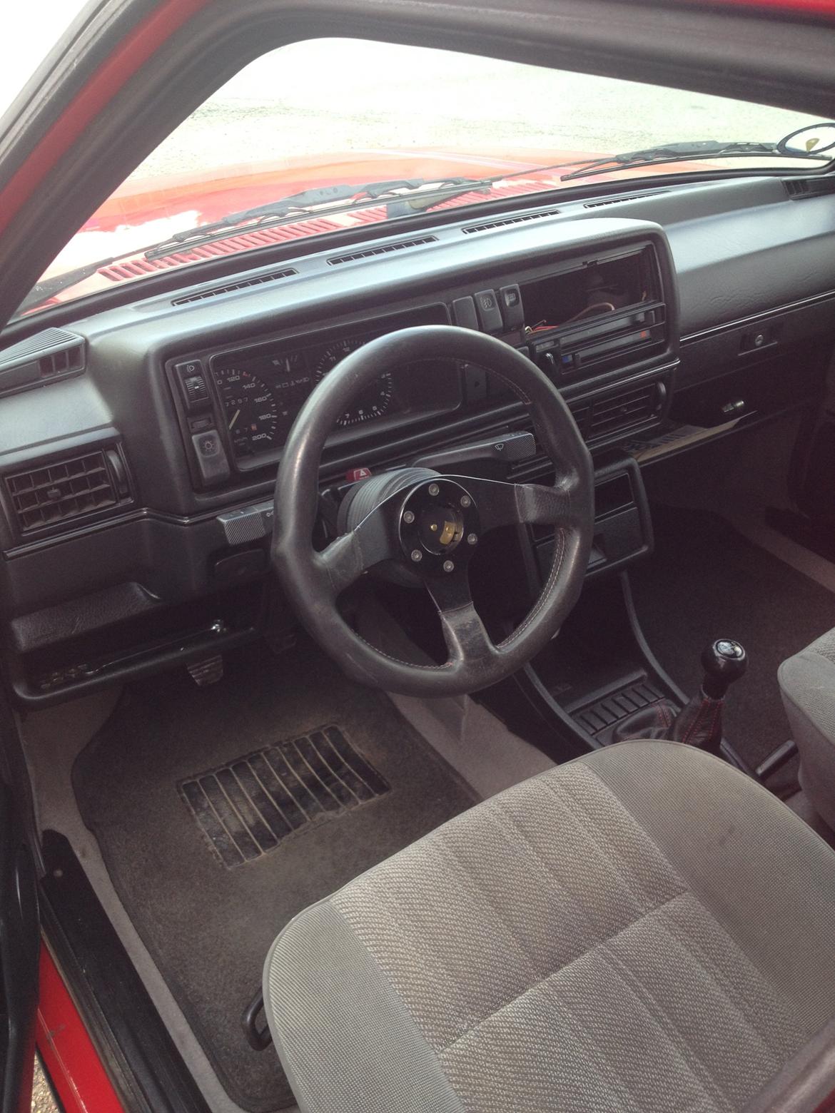 VW Golf II TD. > SOLGT billede 13