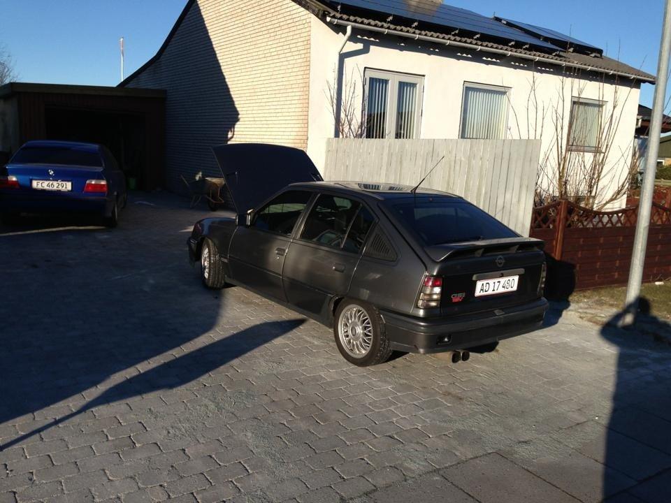 Opel kadett GSI billede 7