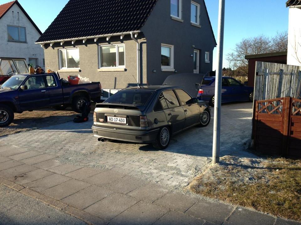 Opel kadett GSI billede 8