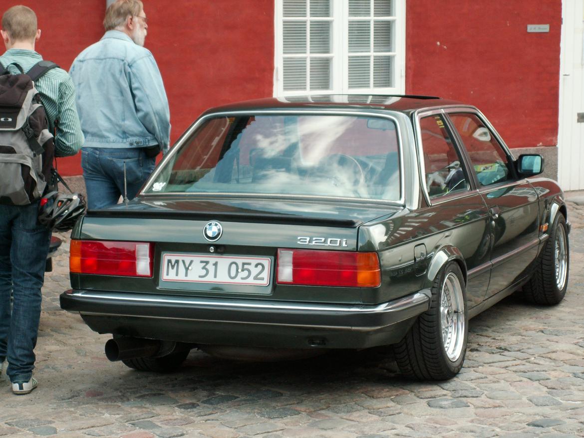 BMW E30 320i billede 5