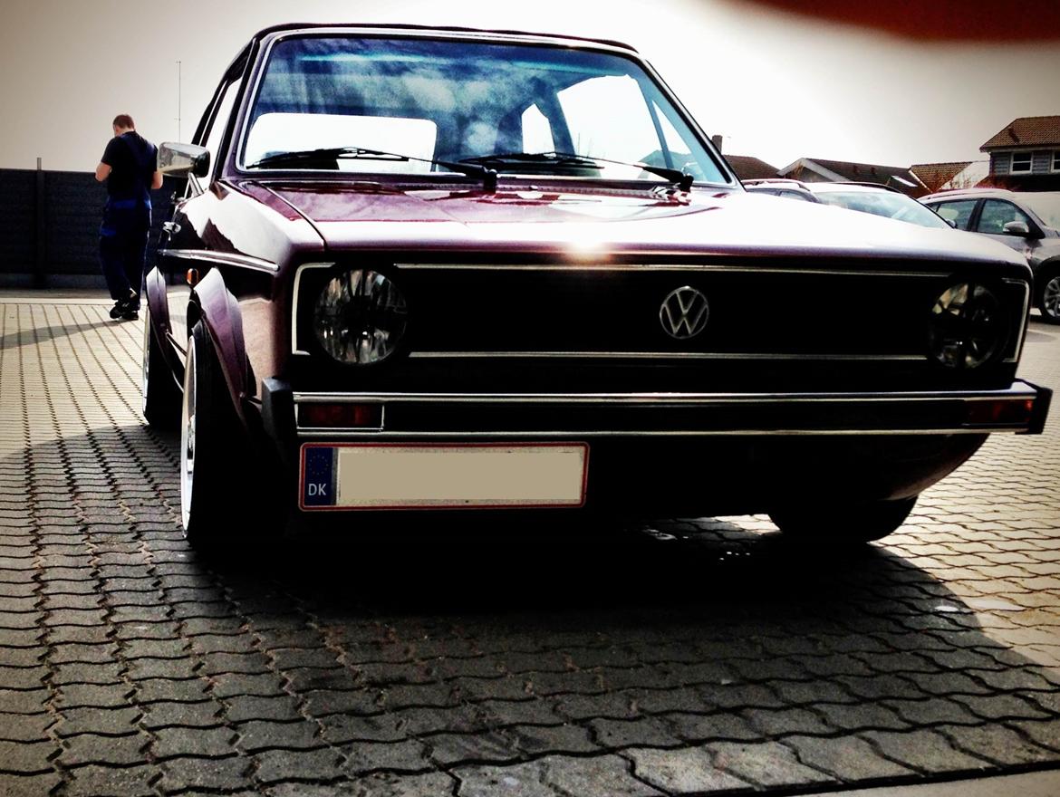 VW Golf mkI Cabriolet 1.8 Weber billede 9