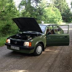 Opel Kadett D 1.2s