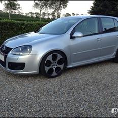 VW Golf 5 TDI Solgt