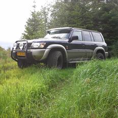 Nissan Patrol Y61 TD6 SE
