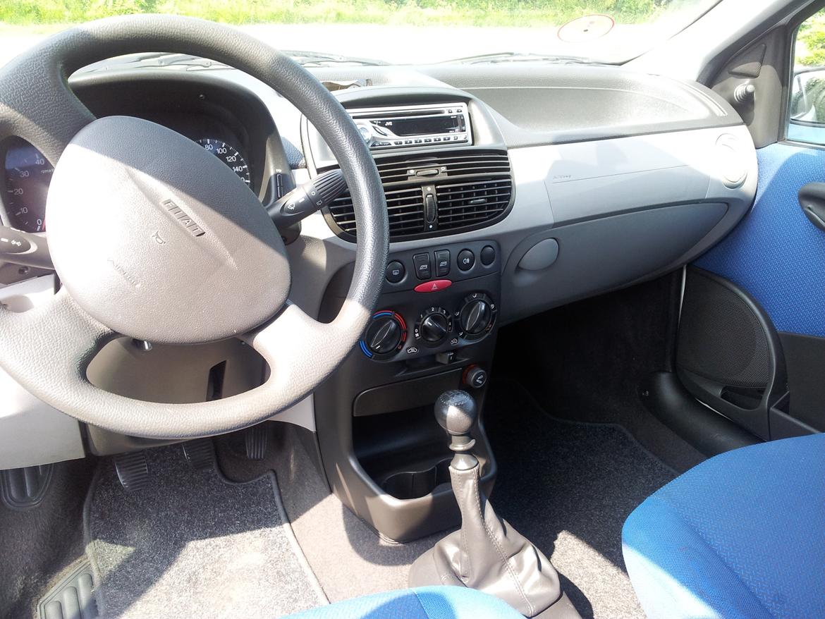 Fiat Punto 1,2 3D hatch - 20.06.13 billede 10