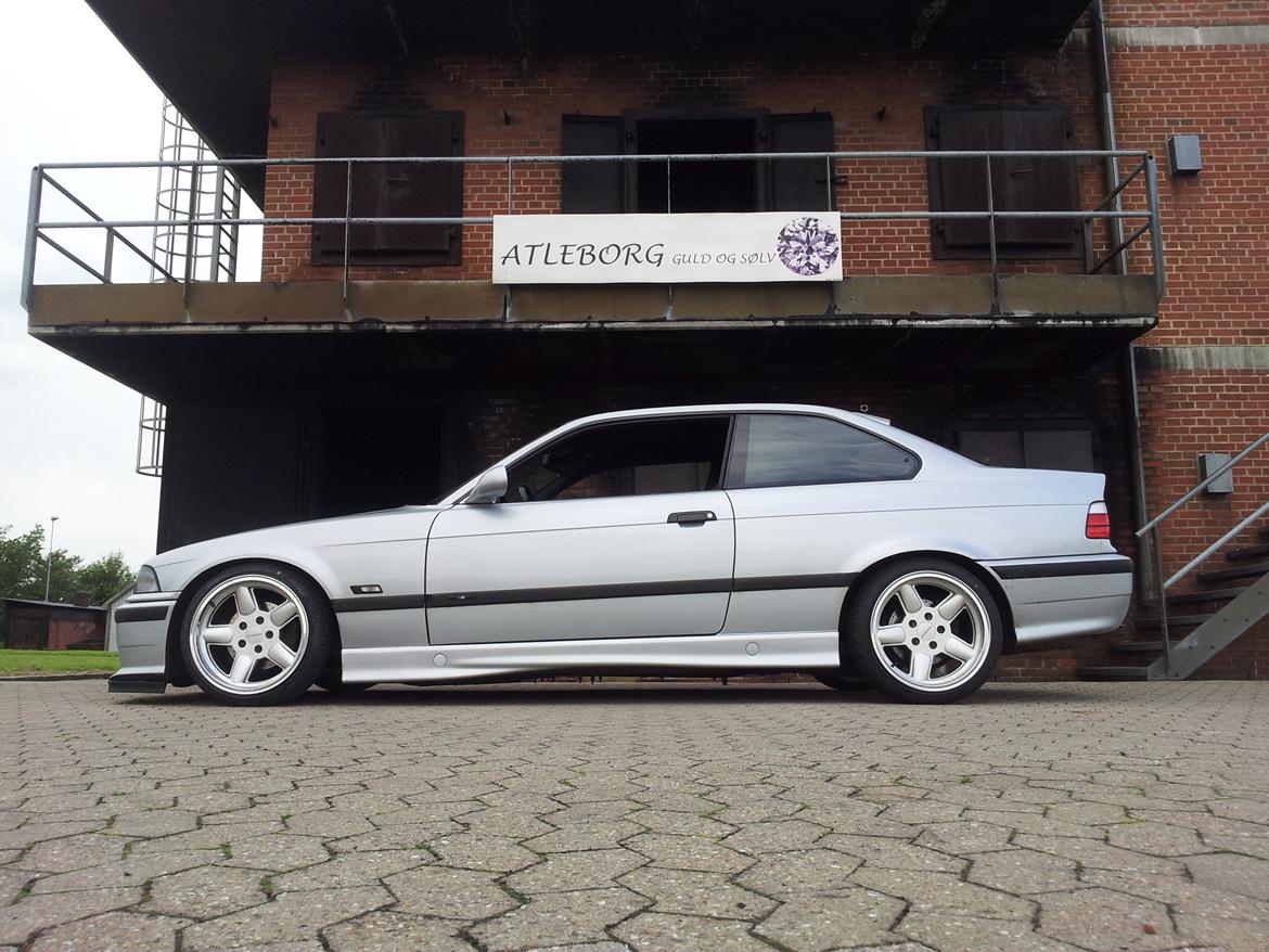 BMW E36 328i coupe billede 3