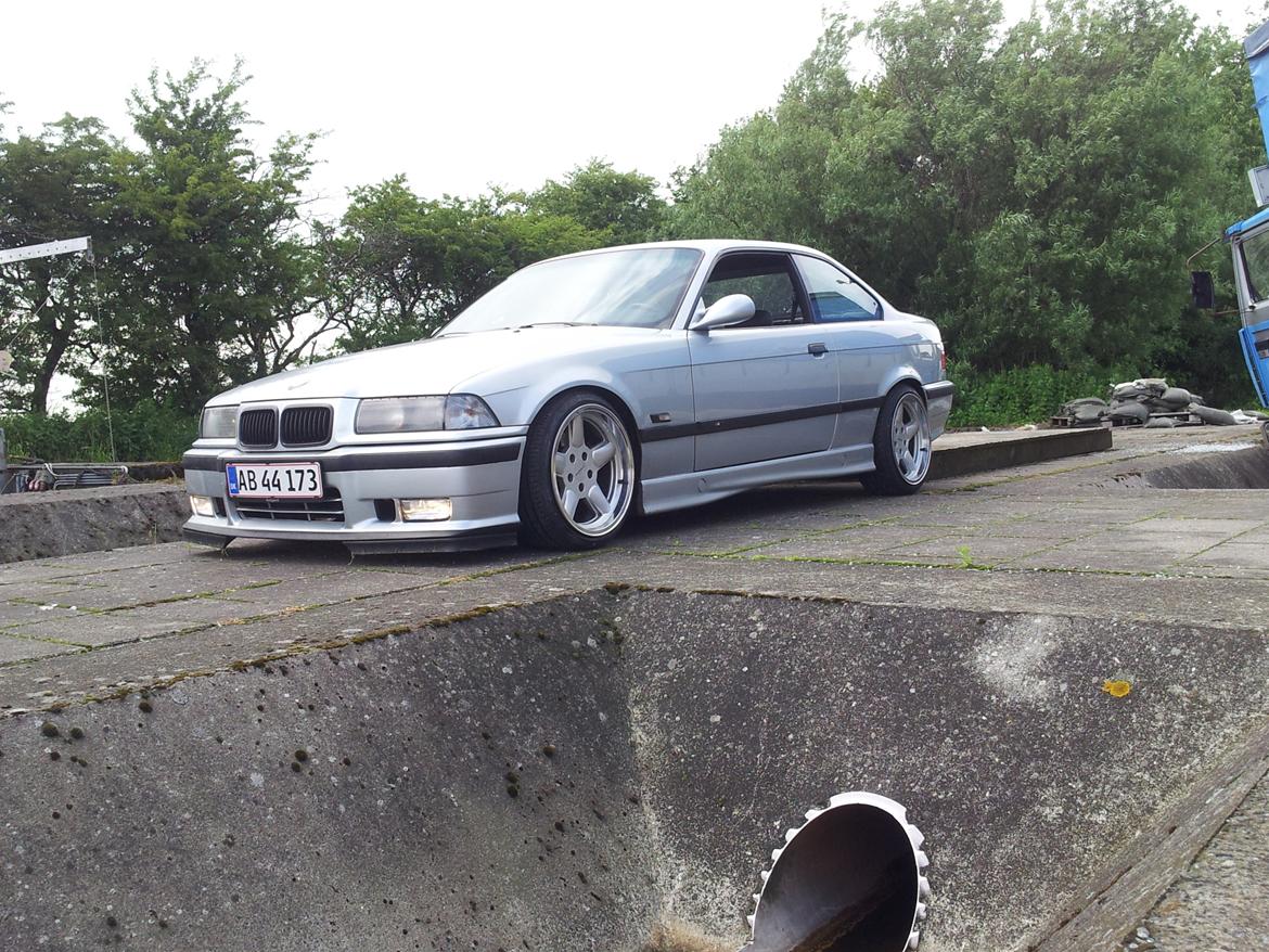BMW E36 328i coupe billede 11