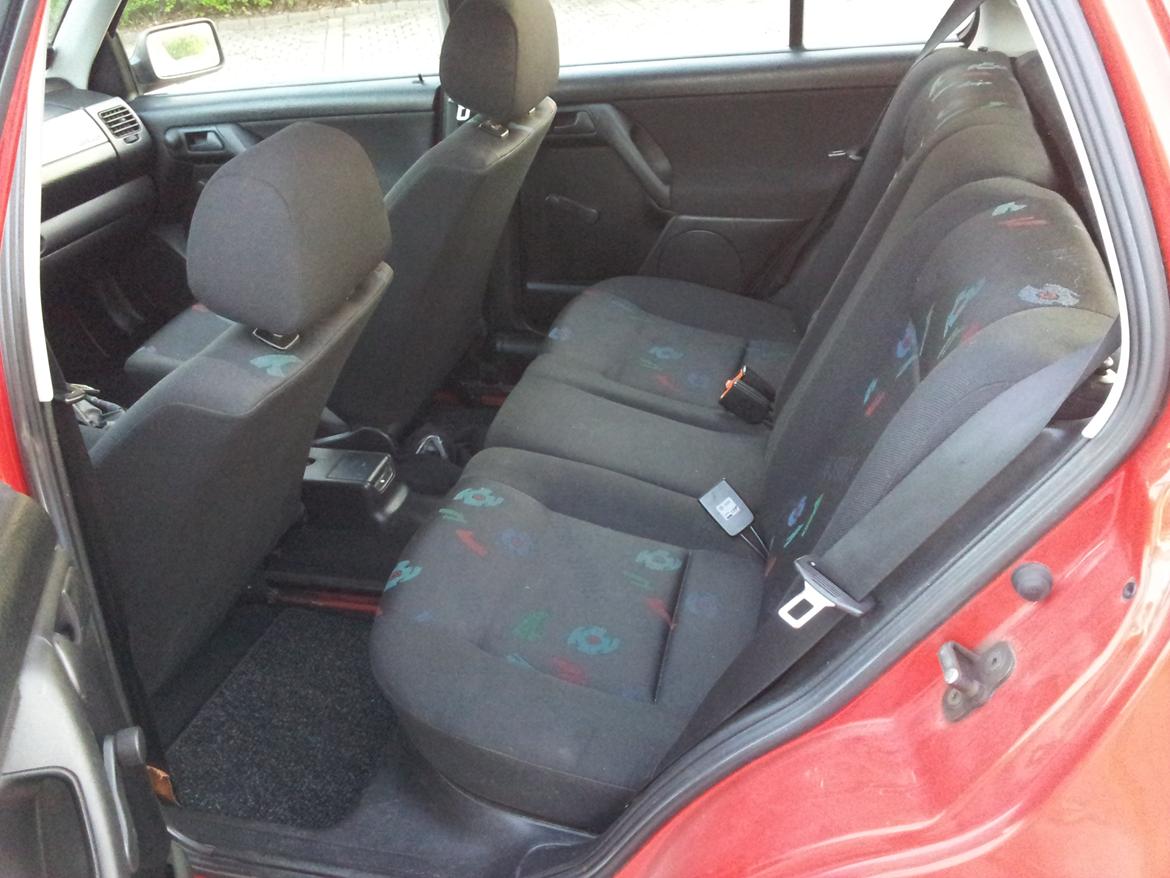 VW Golf III 1.8 billede 14