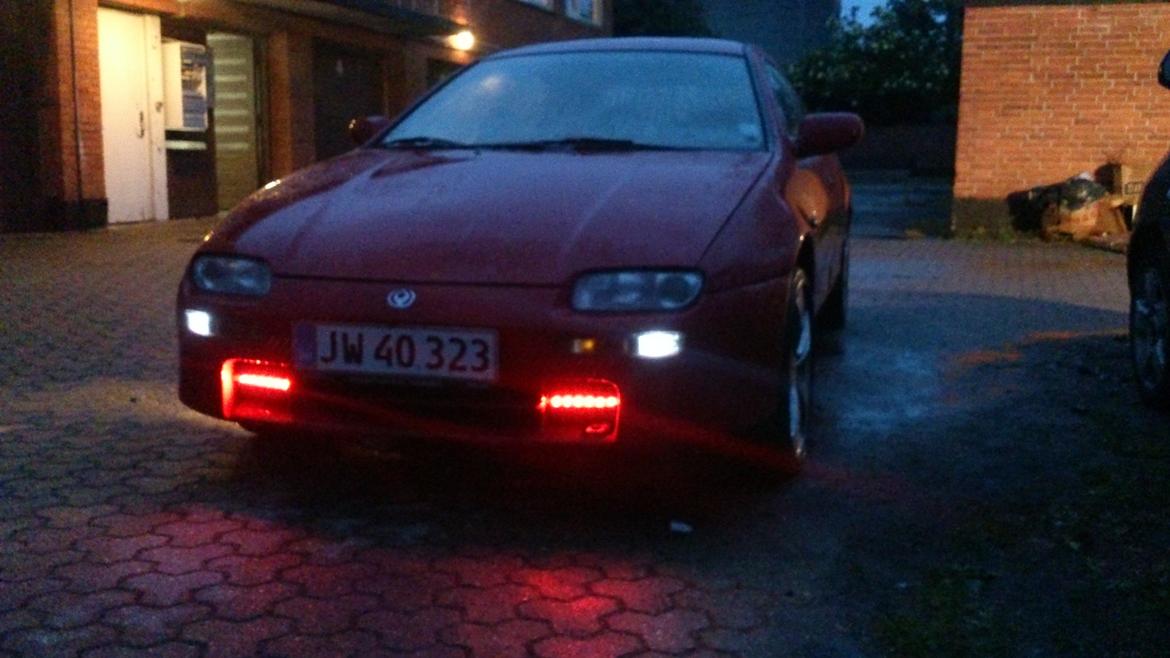 Mazda 323F billede 3