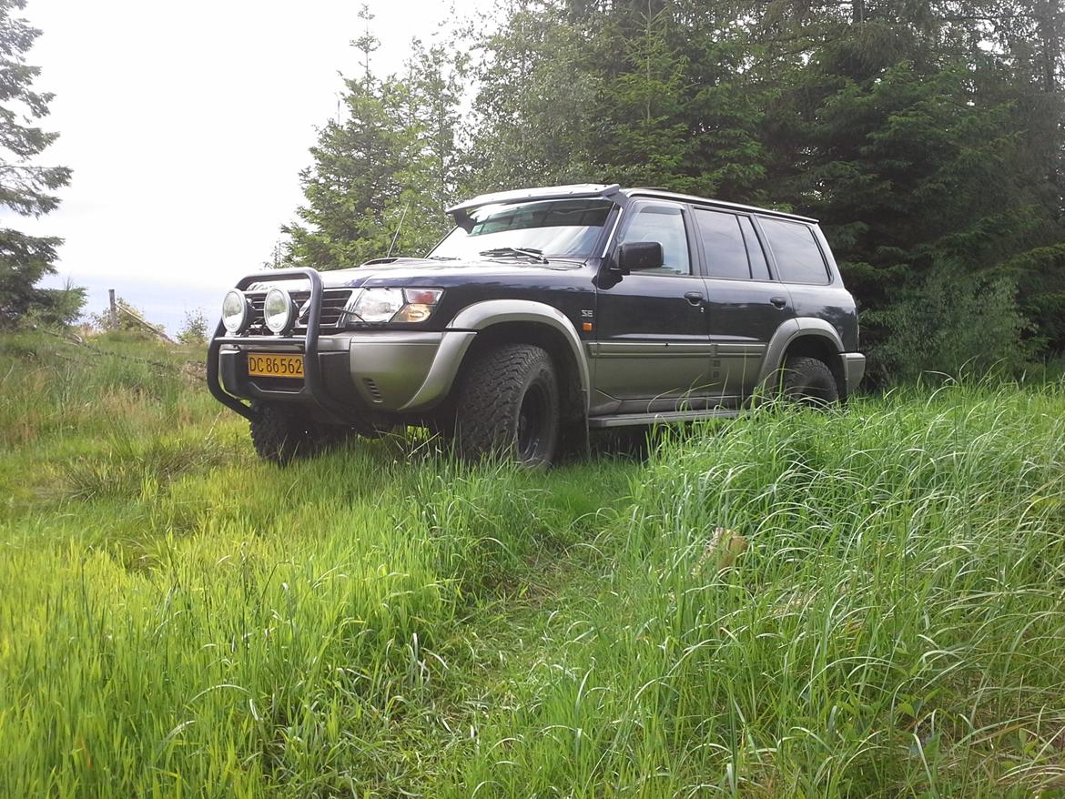 Nissan Patrol Y61 TD6 SE billede 1