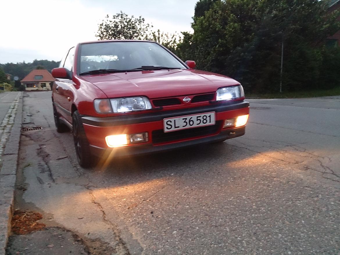 Nissan sunny sr billede 15