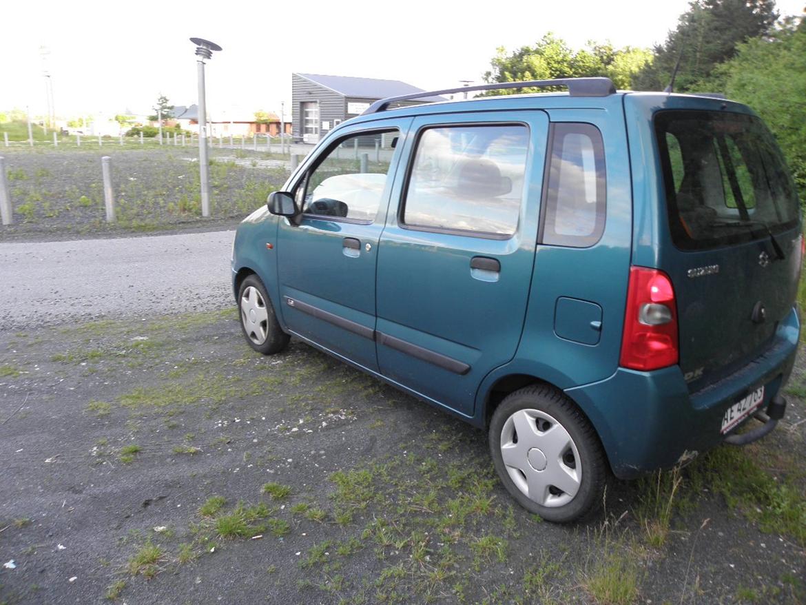 Suzuki wagon r+ billede 1