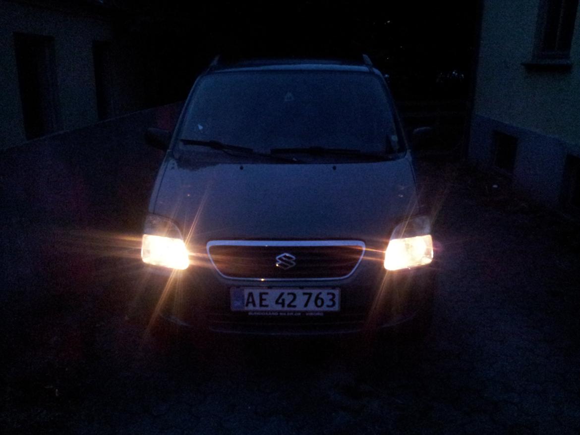 Suzuki wagon r+ billede 8