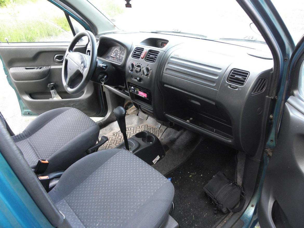 Suzuki wagon r+ billede 9