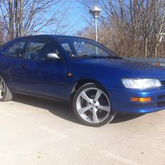 Toyota Corolla e10 byttet