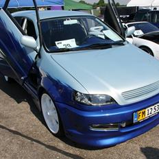 Toyota picnic / sportsvan