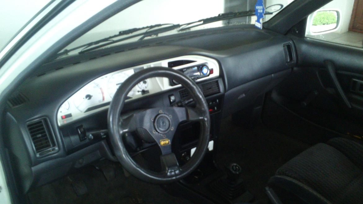 Toyota Corolla E9 1300 12v billede 6