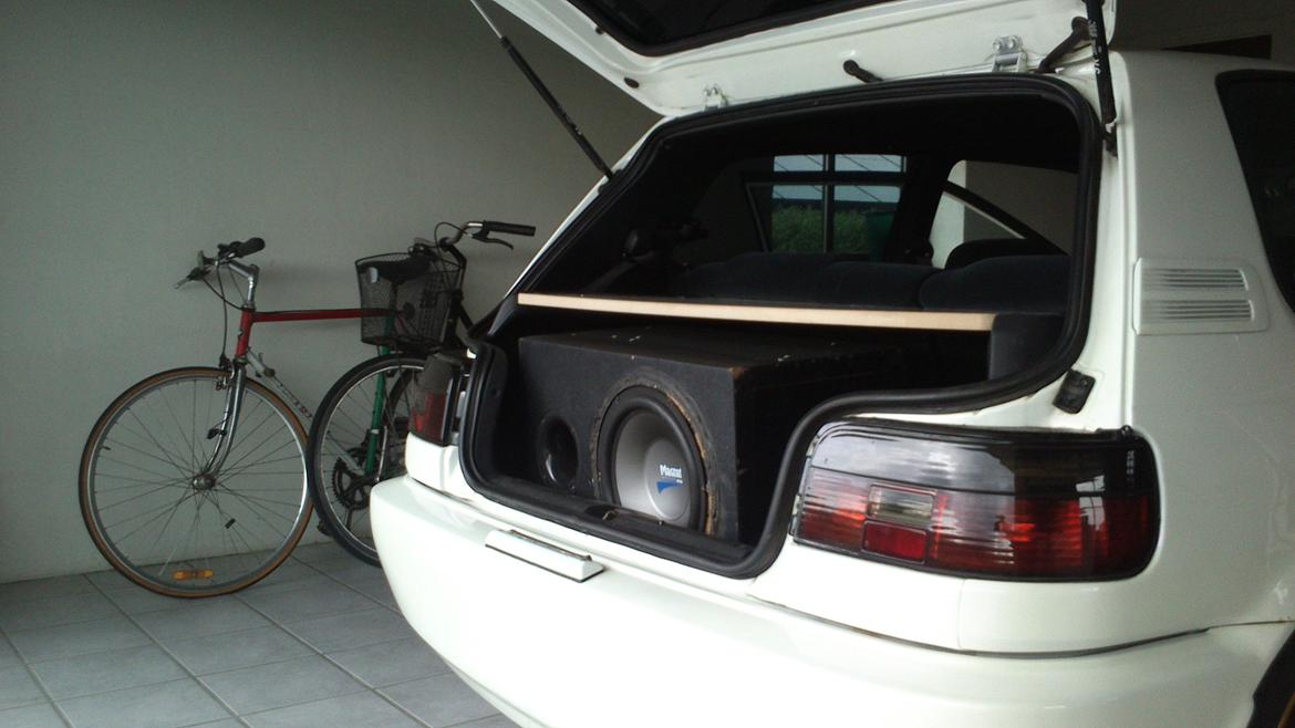 Toyota Corolla E9 1300 12v billede 8