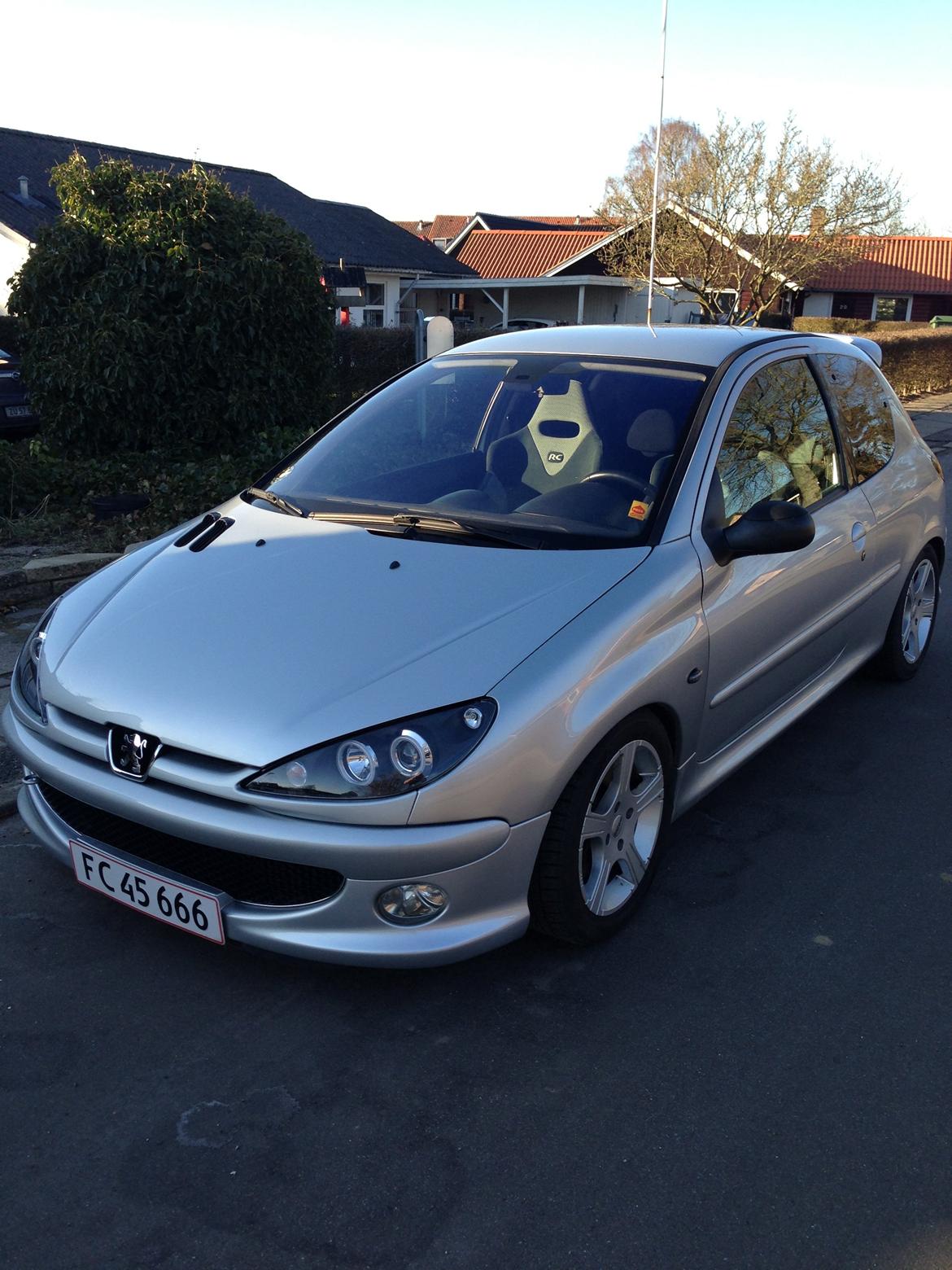 Peugeot 206 2,0 RC billede 1