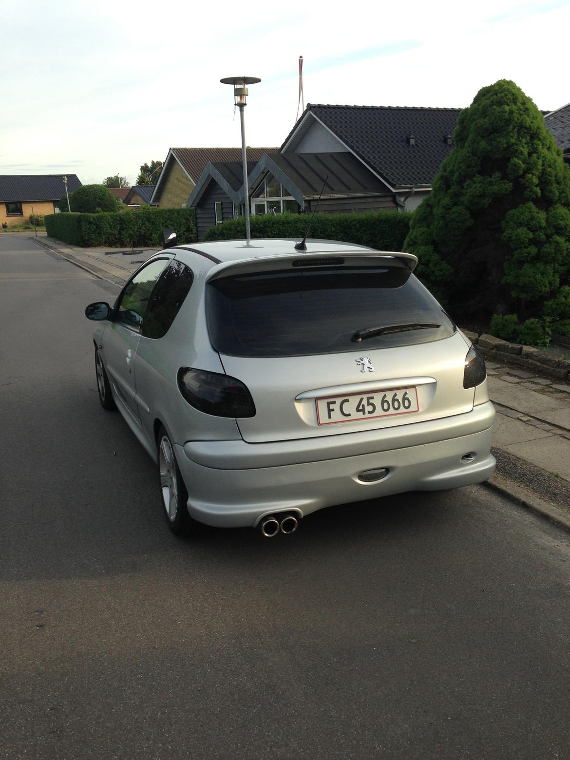 Peugeot 206 2,0 RC billede 4