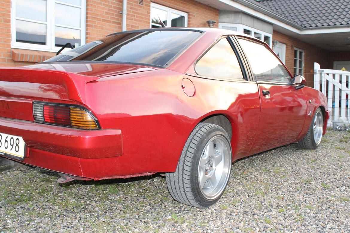 Opel manta b billede 2