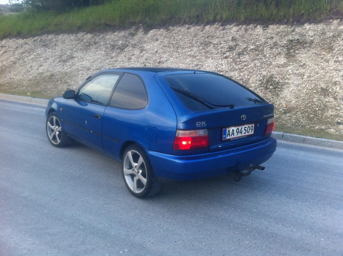 Toyota Corolla e10 byttet billede 7