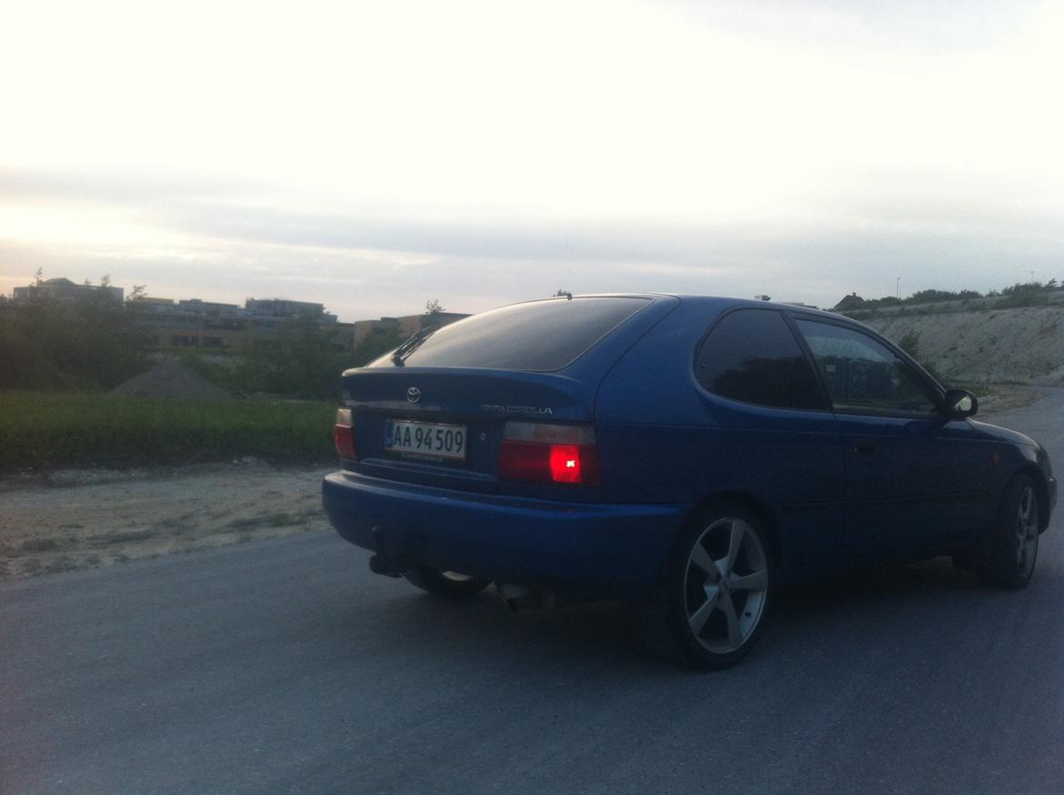 Toyota Corolla e10 byttet billede 9