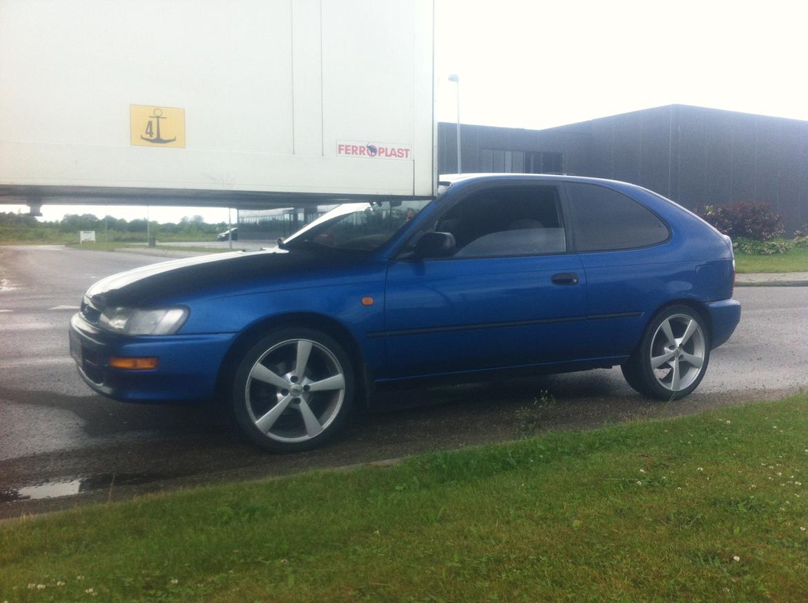 Toyota Corolla e10 byttet billede 16