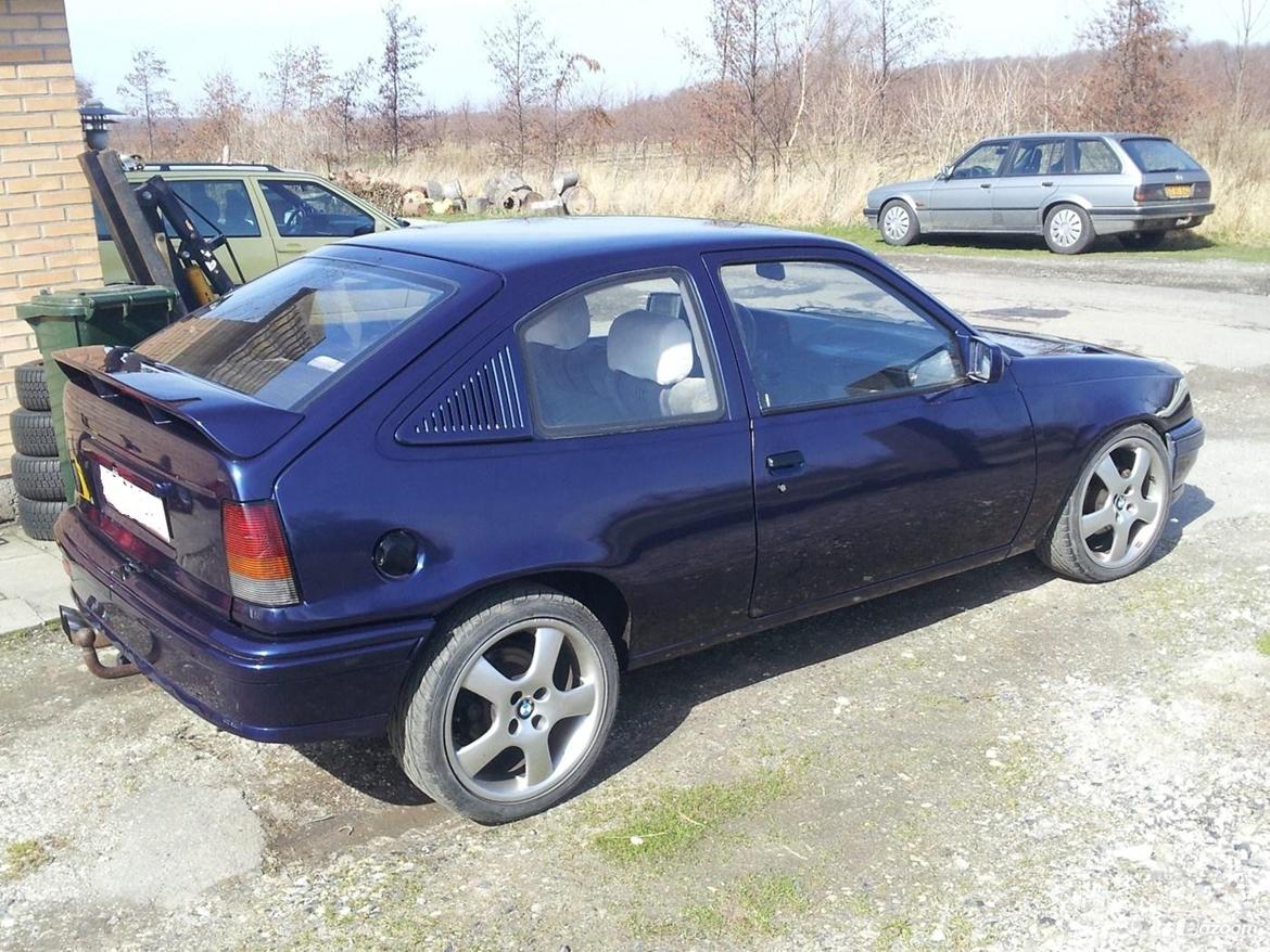 Opel kadeet e gsi billede 4
