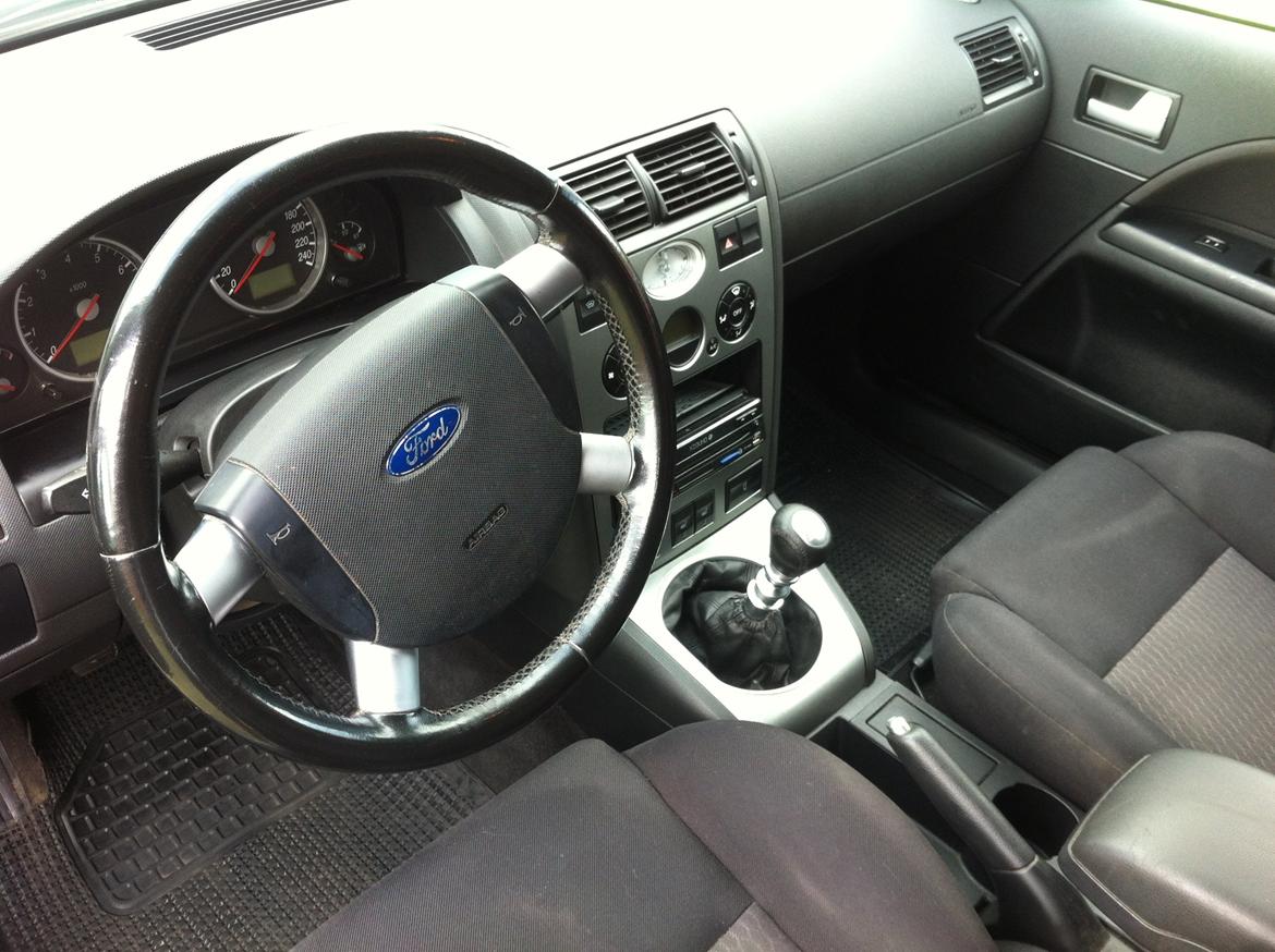 Ford Mondeo Trend billede 1