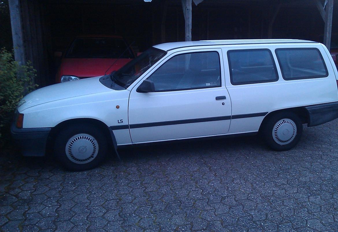 Opel kadett E caravan (solgt) billede 1