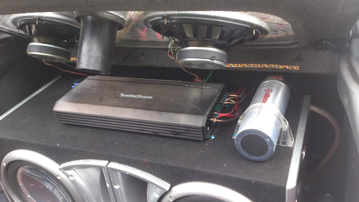 Mazda 323f BA billede 20