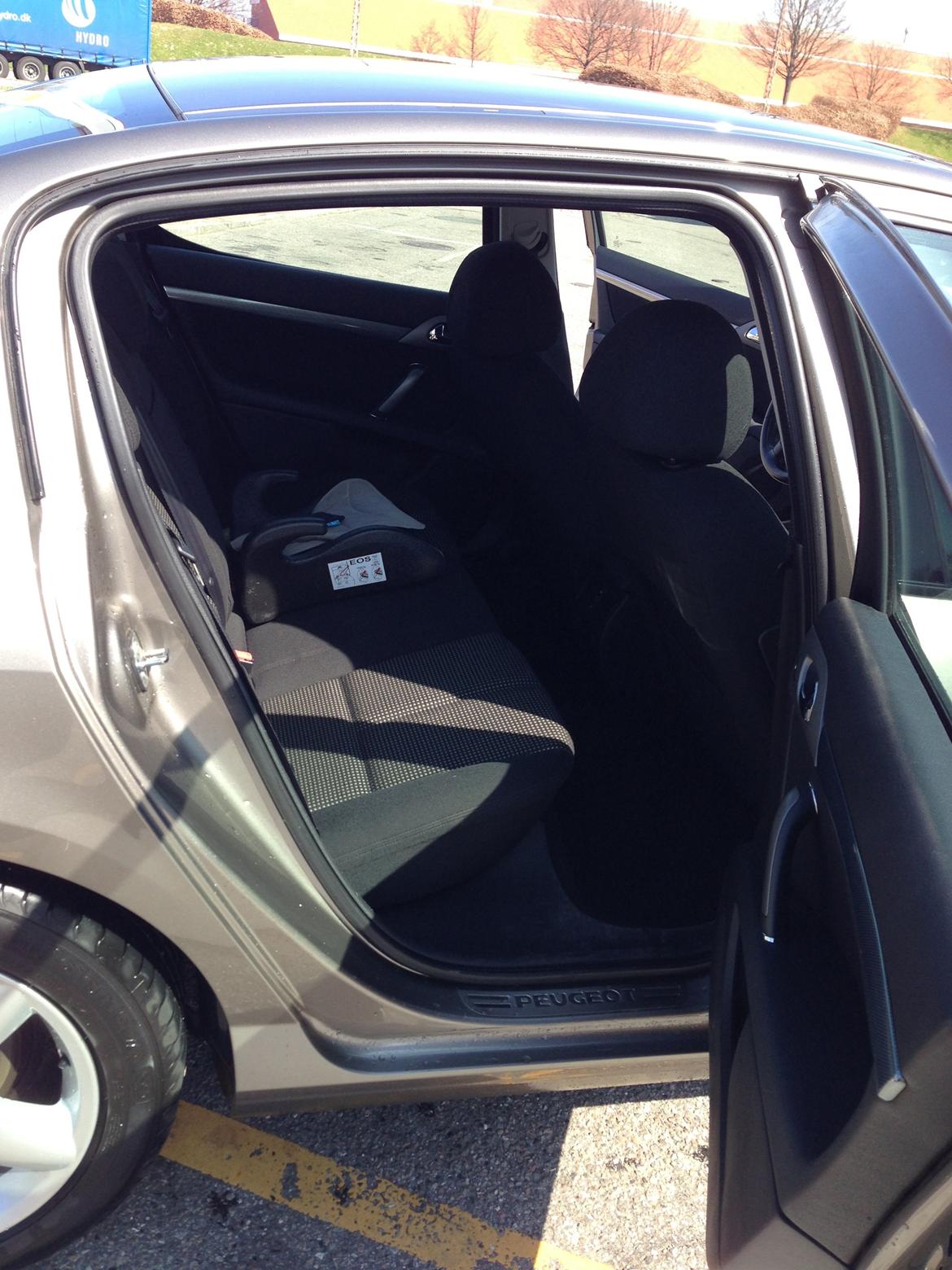 Peugeot 407 billede 8