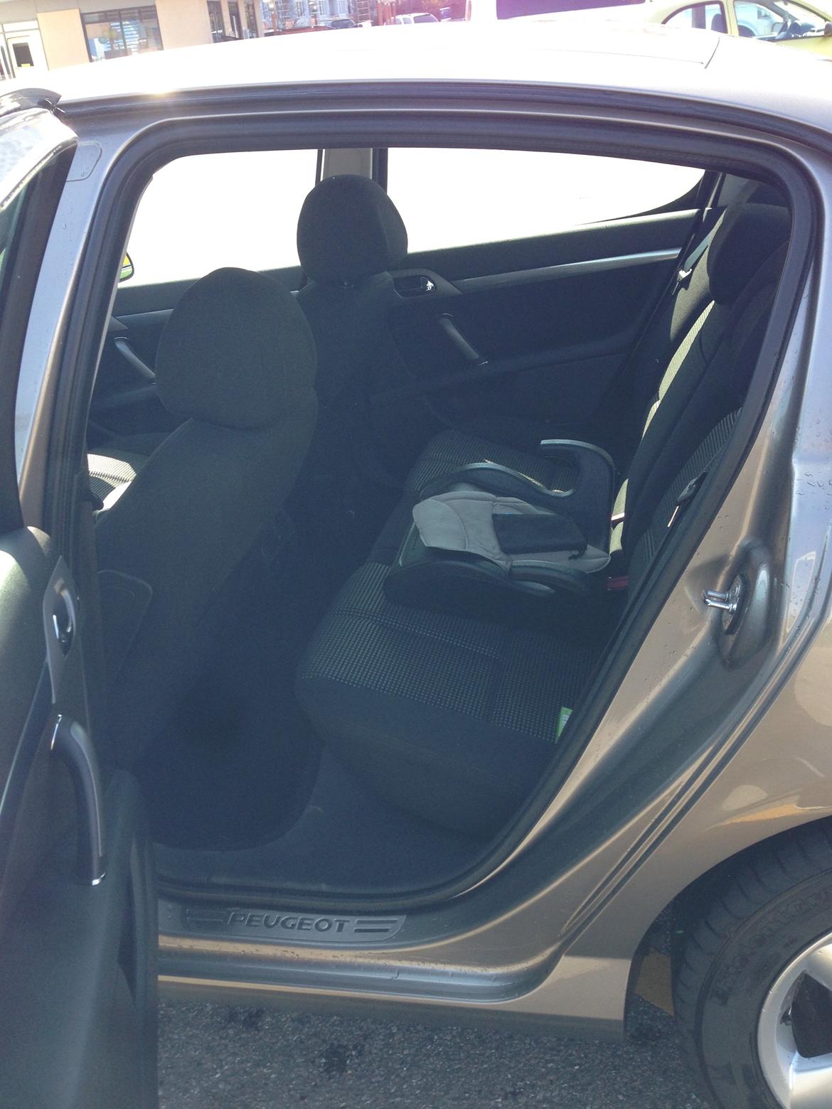 Peugeot 407 billede 13