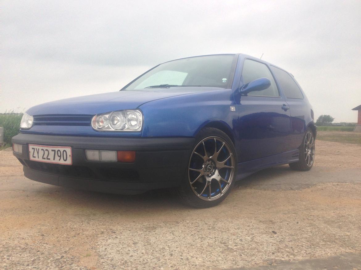 VW Golf 3 - 1,4 "Solgt" billede 2