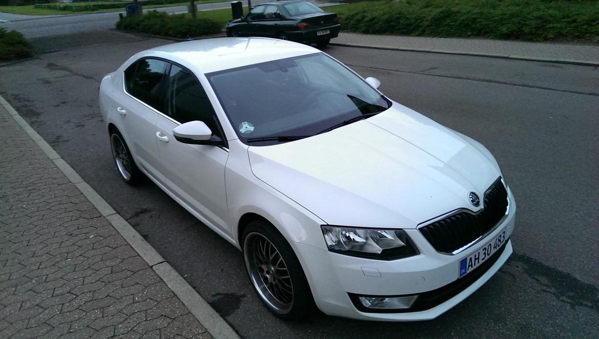 Skoda Octavia 1.6 TDI CR Elegance billede 7