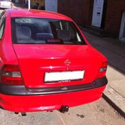Opel vectra 2.0 sport