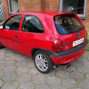 Opel Corsa GSI