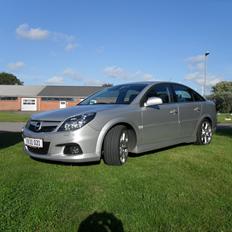 Opel vectra 2,8 V6 Turbo OPC