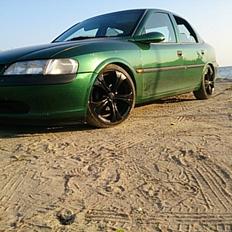 Opel Vectra b