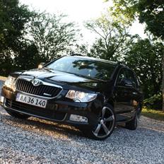 Skoda Superb 1,6 TDI CR DPF Ambition Combi Greenline - S