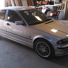 BMW e46 318i / SOLGT