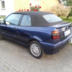 VW Golf 3 Cabriolet 1,8 Pink Floyd